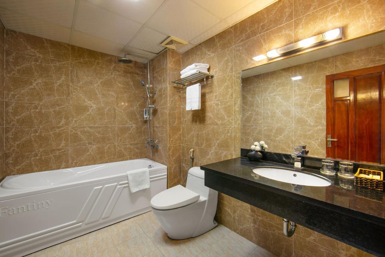 Bounty Hotel Hanoi Kültér fotó